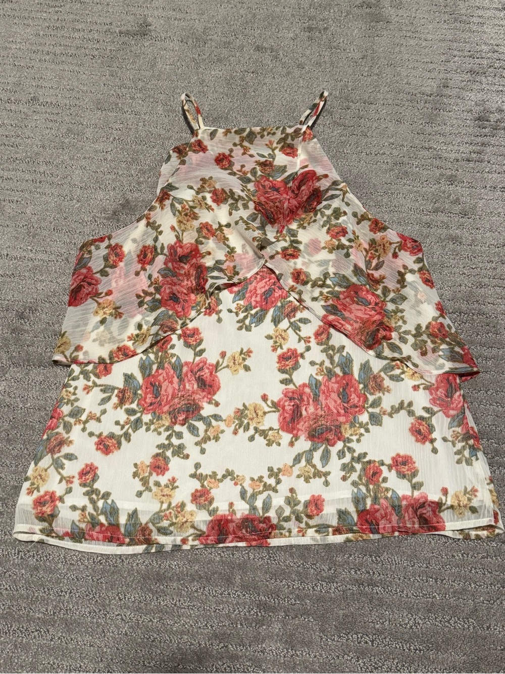 Wayf Floral High Neck Too - White with Red Roses